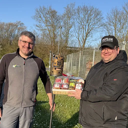 15 Jahre Jubiläum Jörg Dirks und Geschäftsführer Markus Busch